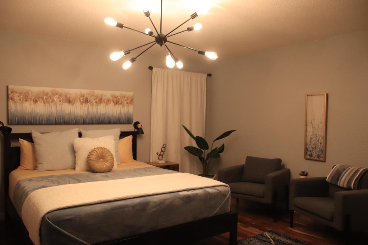 Casa Mariposa - A Foothill Retreat Near Yosemiteヴィラ エクステリア 写真